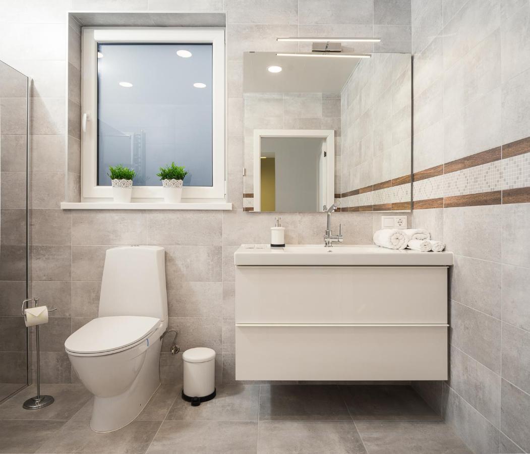 Laurentroom Central Park Укмерґє Екстер'єр фото